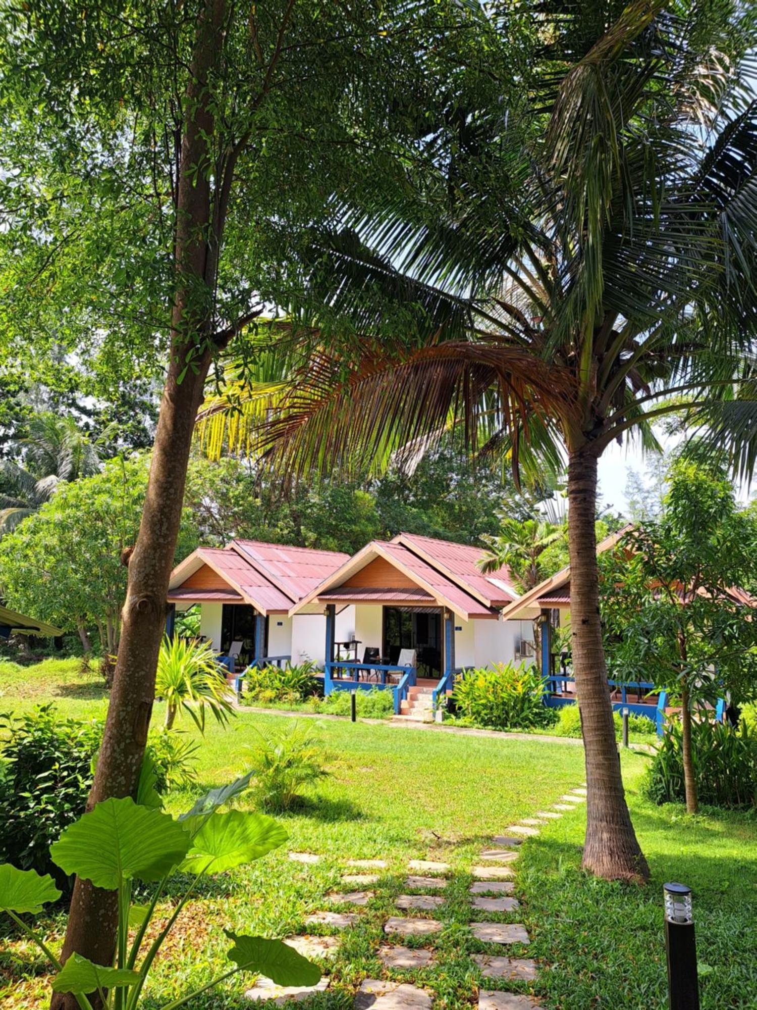 The Blue Gecko Hotel Koh Lanta Bagian luar foto