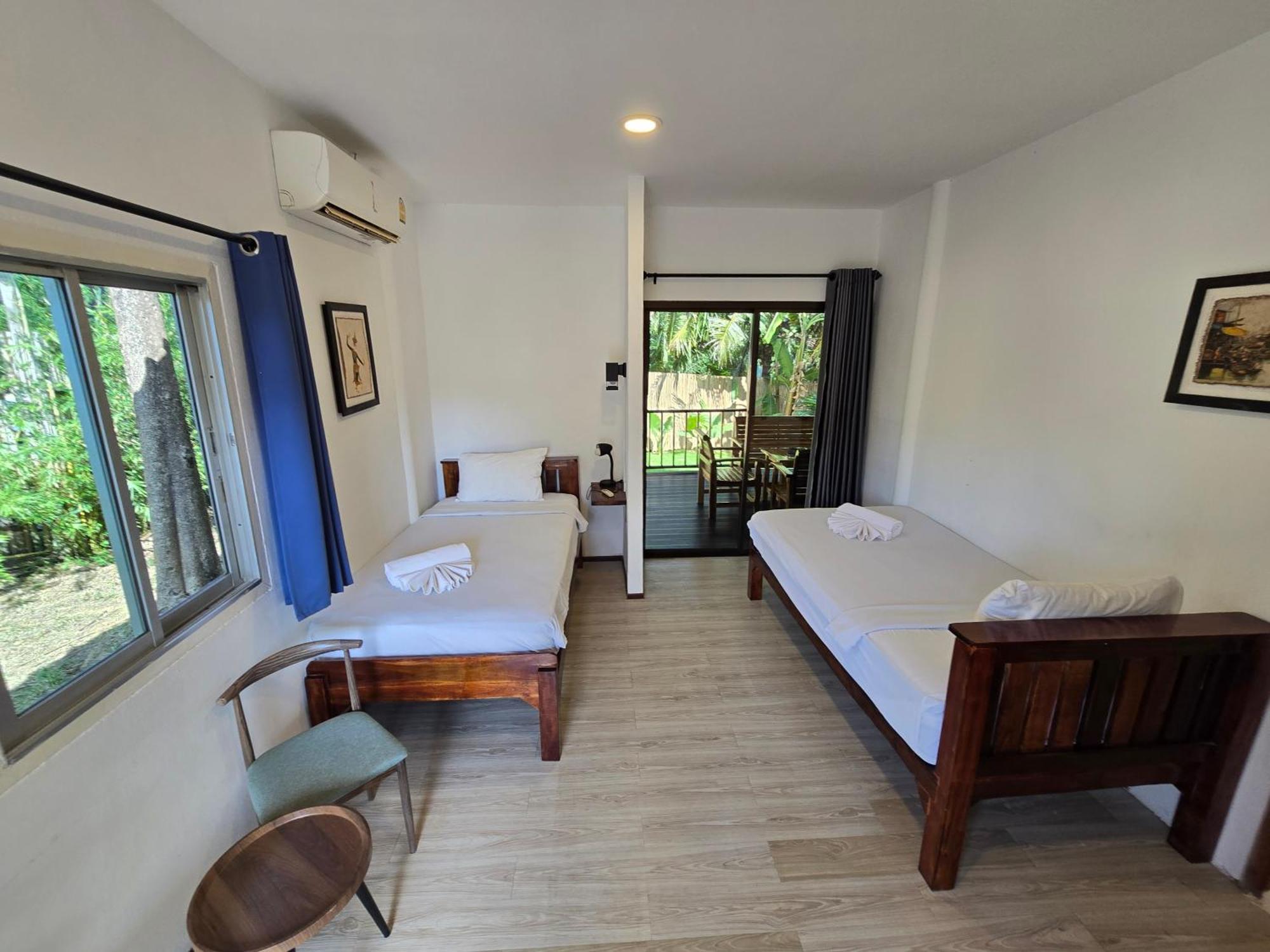 The Blue Gecko Hotel Koh Lanta Bagian luar foto