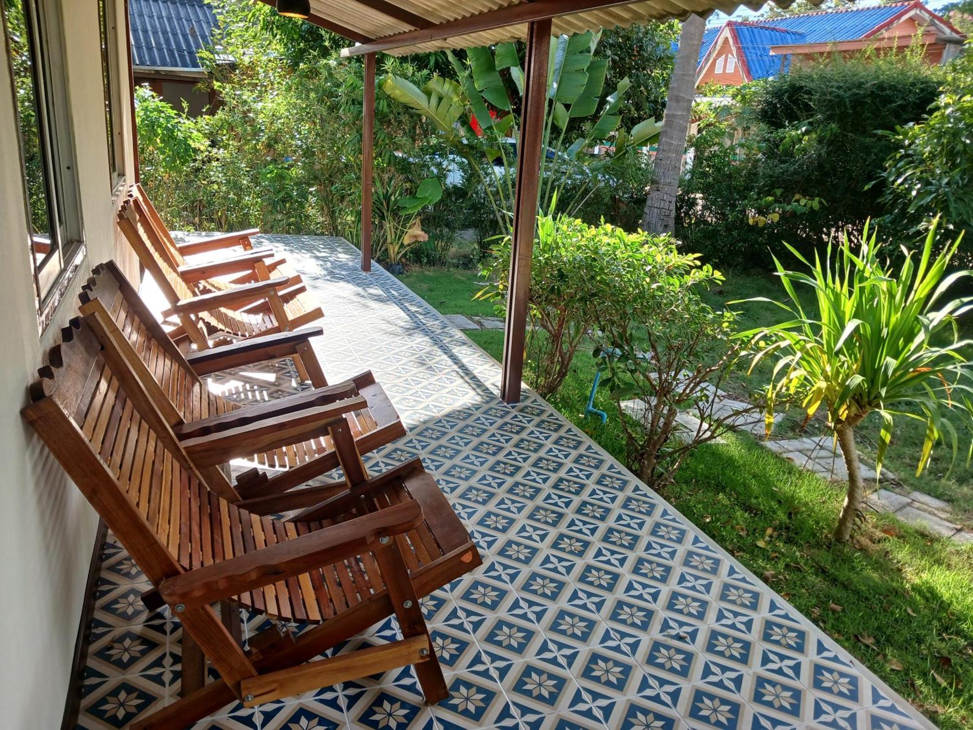 The Blue Gecko Hotel Koh Lanta Bagian luar foto
