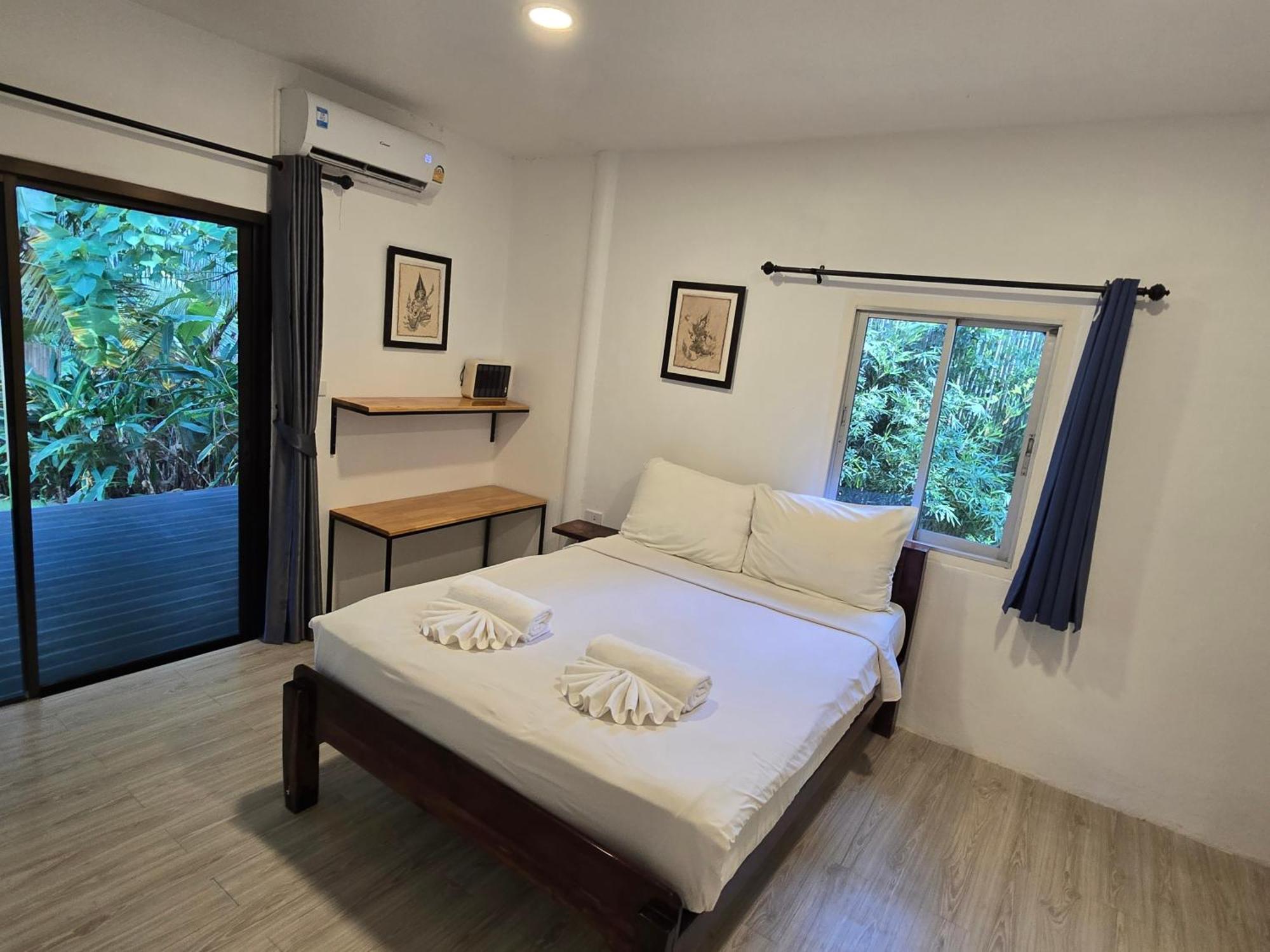 The Blue Gecko Hotel Koh Lanta Bagian luar foto