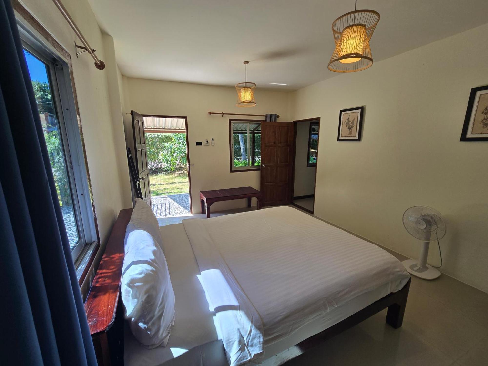 The Blue Gecko Hotel Koh Lanta Bagian luar foto