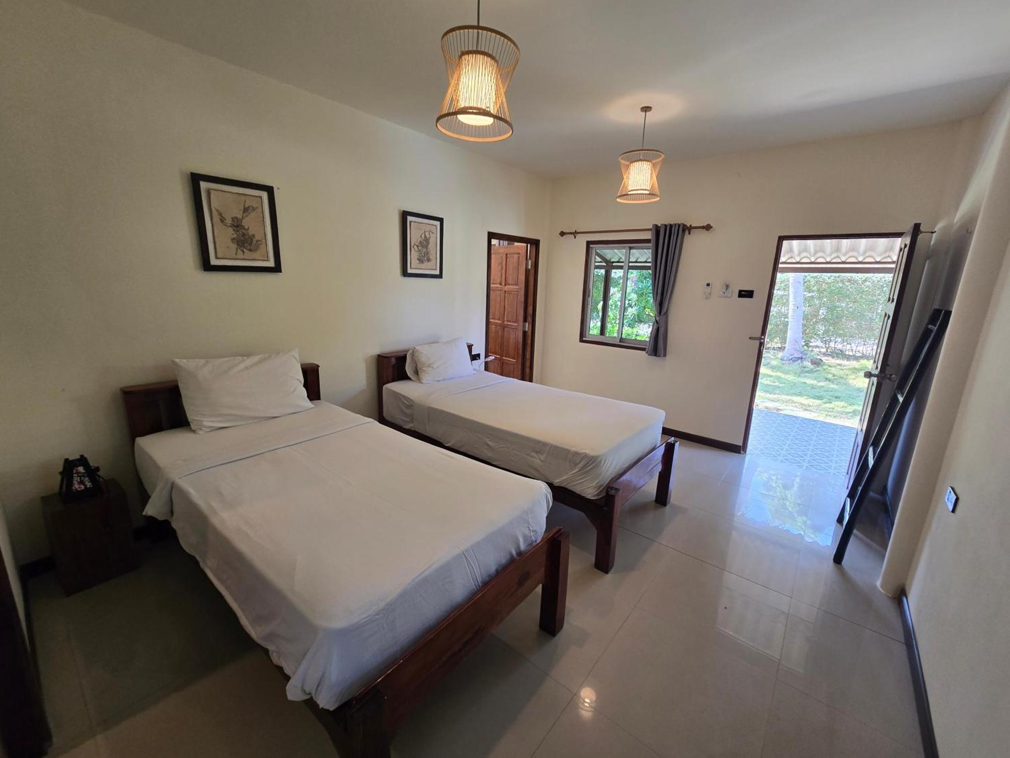The Blue Gecko Hotel Koh Lanta Bagian luar foto