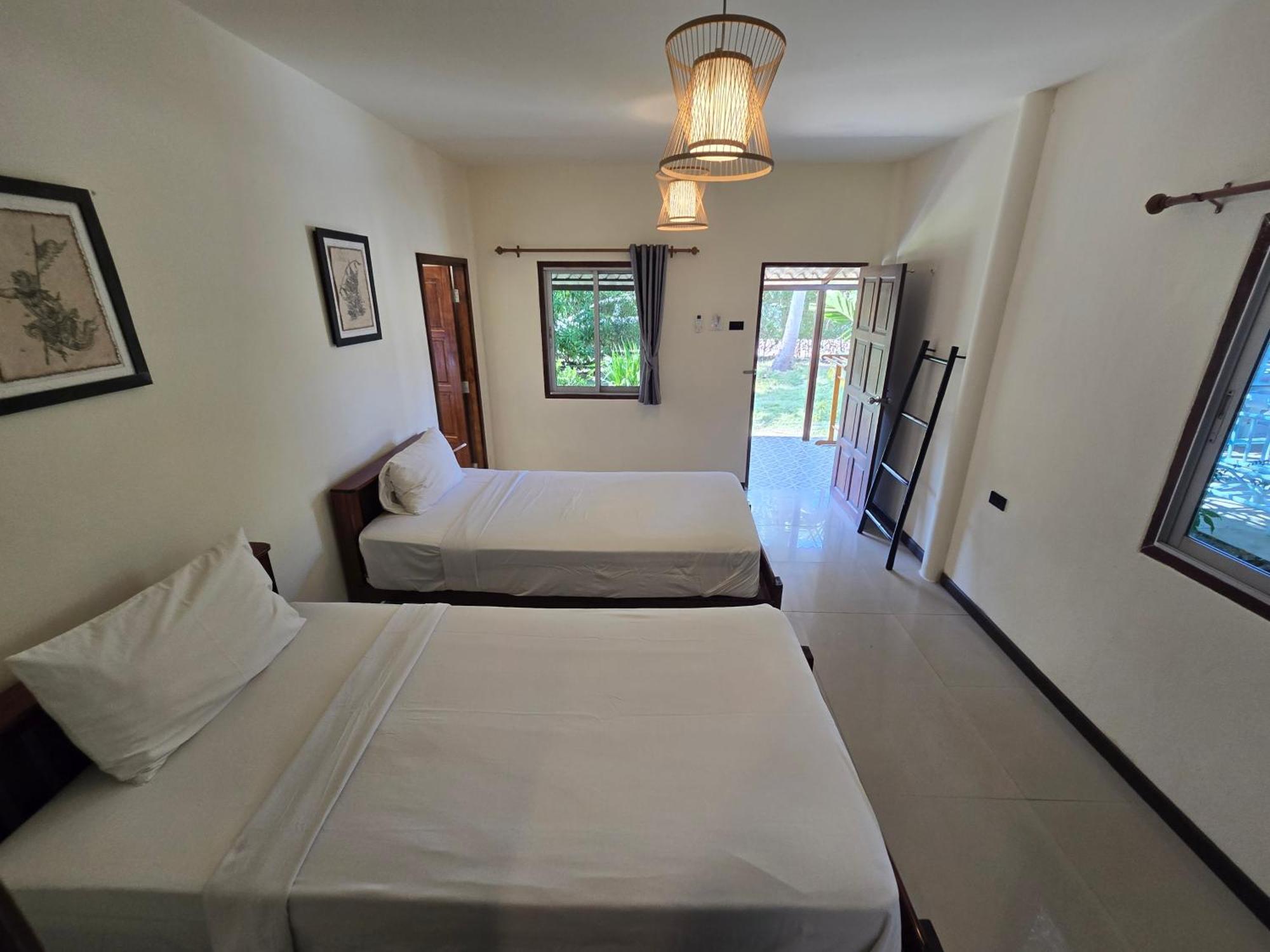The Blue Gecko Hotel Koh Lanta Bagian luar foto
