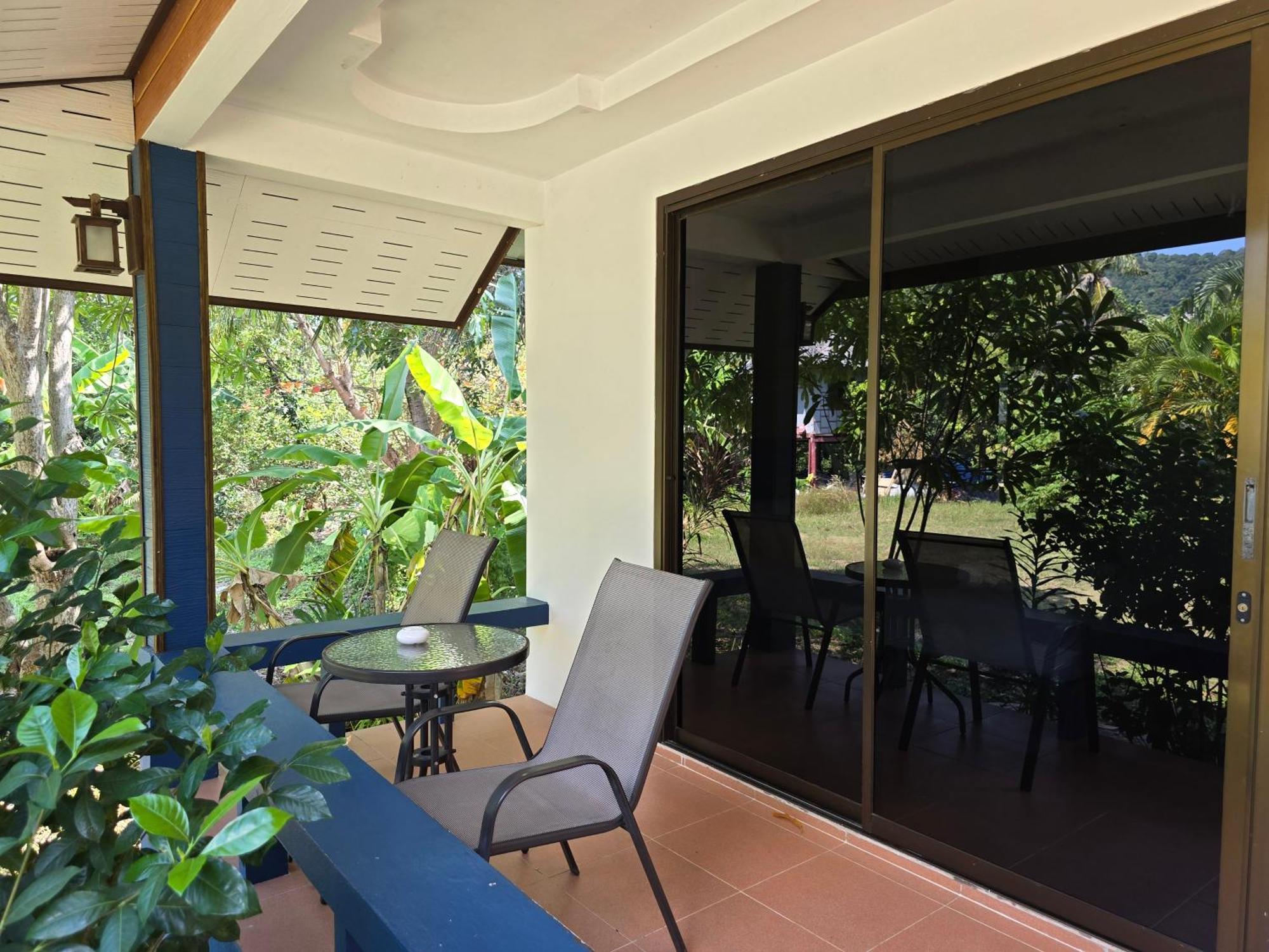 The Blue Gecko Hotel Koh Lanta Bagian luar foto